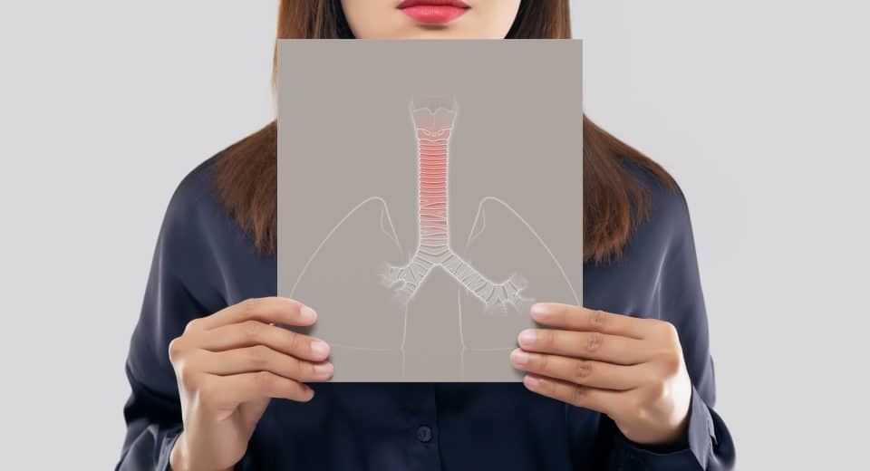 Durée de vie d'une prothèse œsophagienne : combien de temps la conserver ?