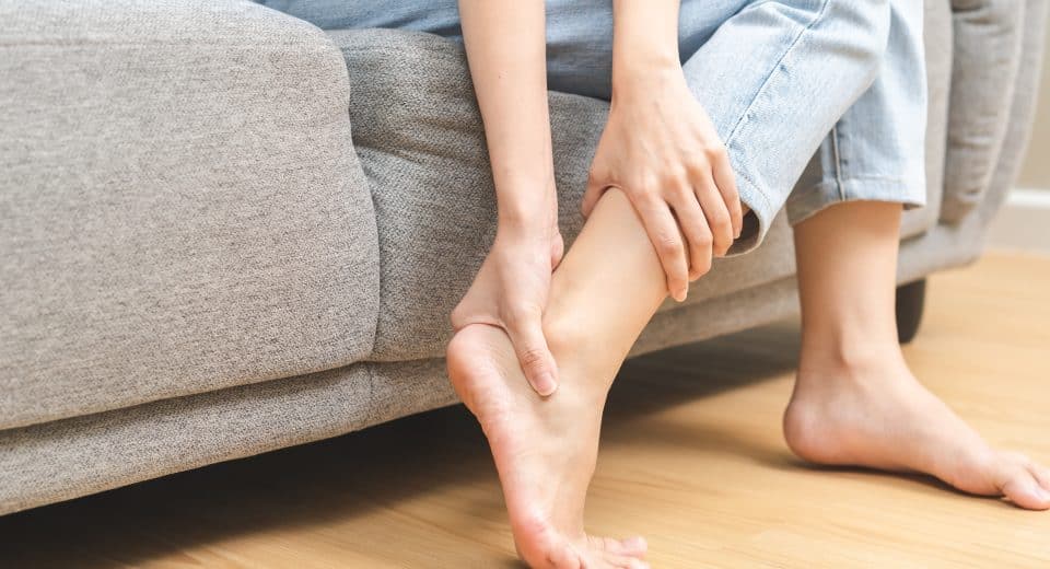 Durée de guérison d'une déchirure ligamentaire à la cheville : tout savoir